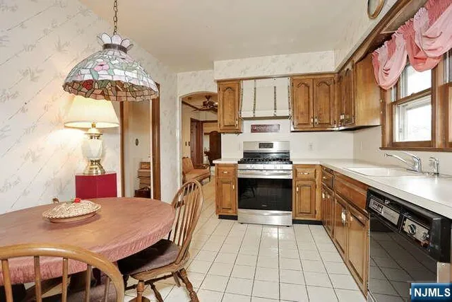 $895,000 | 75 Cleveland Street, Hackensack, NJ 07601