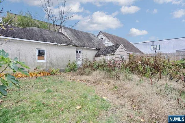 $895,000 | 75 Cleveland Street, Hackensack, NJ 07601