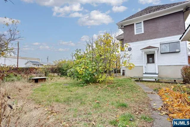 $895,000 | 75 Cleveland Street, Hackensack, NJ 07601