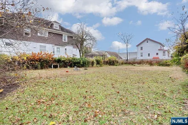 $895,000 | 75 Cleveland Street, Hackensack, NJ 07601