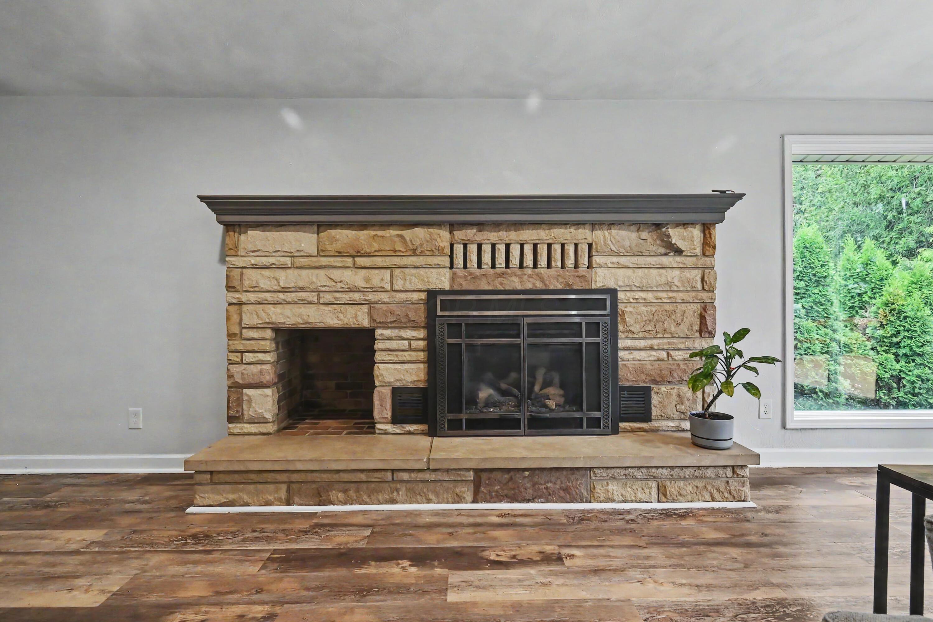 1921 West Cook Road Mansfield, OH 44906 - Photo 5 of 33 CAT_3204