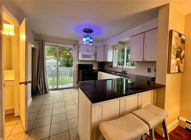 $2,200 | 26 Hazael Street, Providence, RI 02908