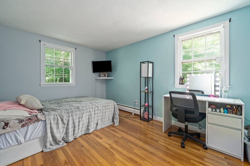 132 Old Farm Road Hanover, MA 02339 - Photo 11 of 22 Gallery Image 11