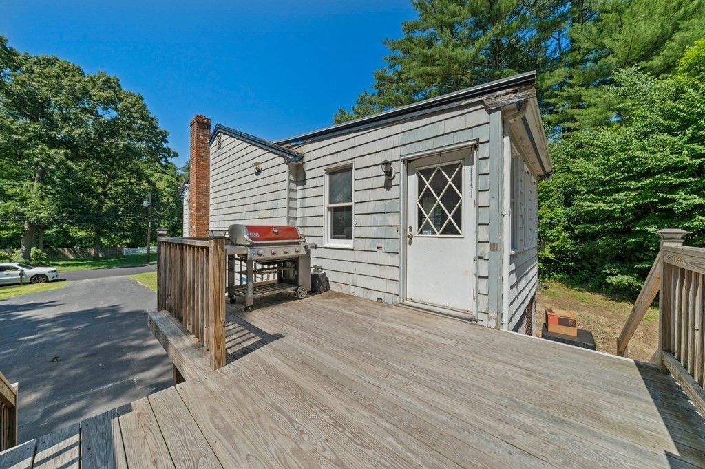 132 Old Farm Road Hanover, MA 02339 - Photo 17 of 22 Gallery Image 17