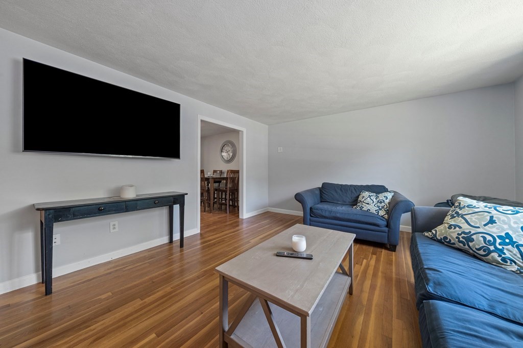 132 Old Farm Road Hanover, MA 02339 - Photo 8 of 22 Gallery Image 8