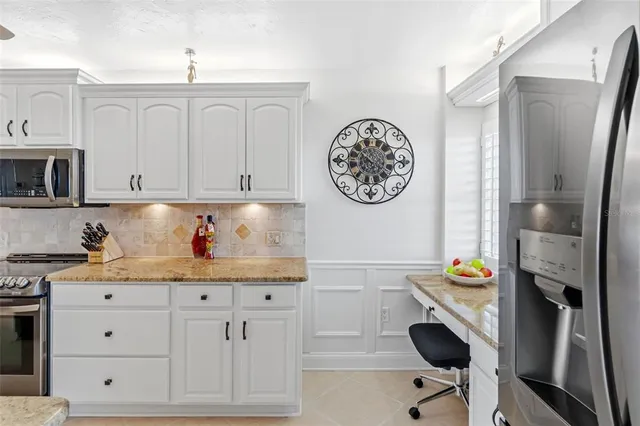 $1,295,000 | 19 Whispering Sands Drive, Unit 1204, Sarasota, FL 34242