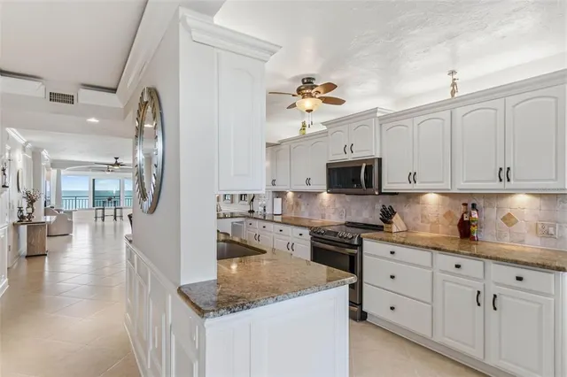 $1,295,000 | 19 Whispering Sands Drive, Unit 1204, Sarasota, FL 34242