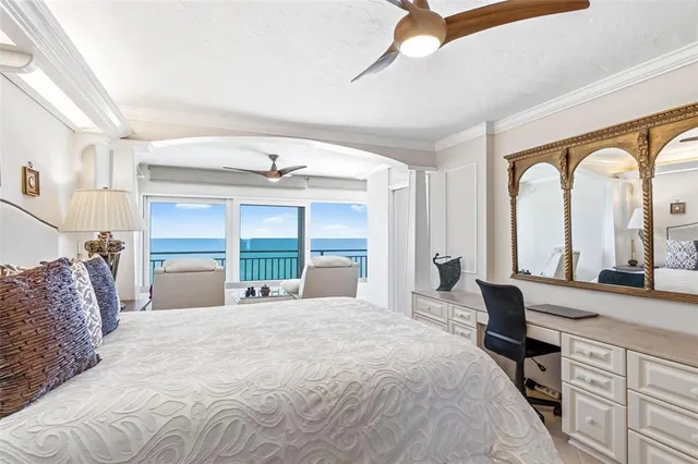 $1,295,000 | 19 Whispering Sands Drive, Unit 1204, Sarasota, FL 34242