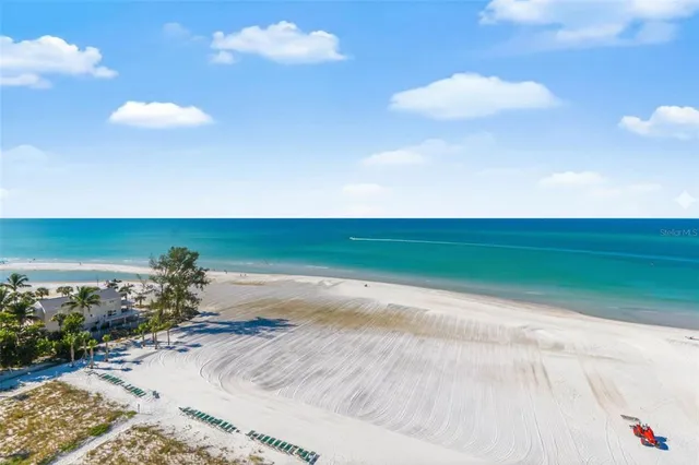 $1,295,000 | 19 Whispering Sands Drive, Unit 1204, Sarasota, FL 34242