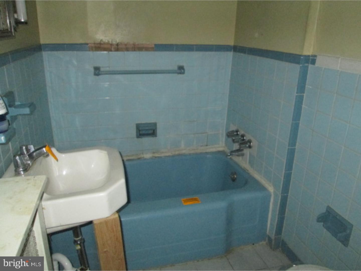 151 Hampden Road Upper Darby, PA 19082 - Photo 7 of 15 Unit #1