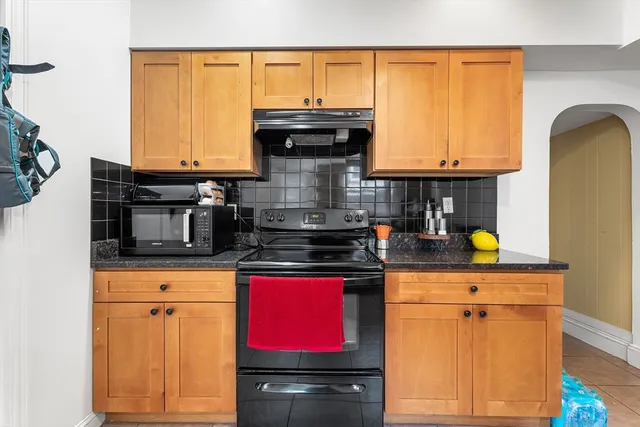 $1,100,000 | 27 Brinsley Street, Boston, MA 02121