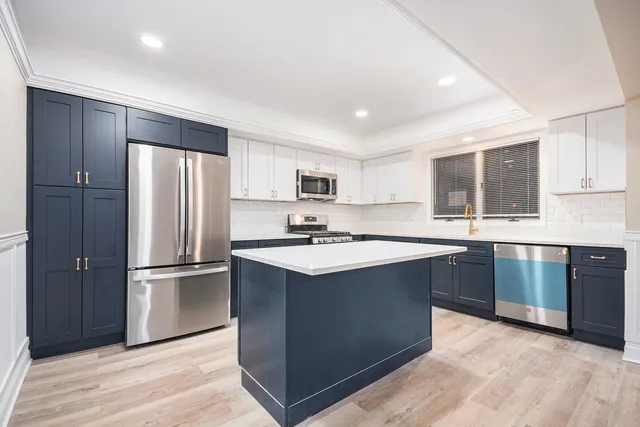 $299,900 | 540 Homan Avenue, Park Forest, IL 60466