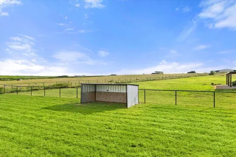 $675,000 | 1074 Pioneer Crossing, Weatherford, TX 76088