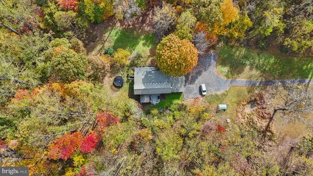 $765,000 | 9830 Wineberry Road, Marshall, VA 20115