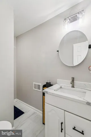 $765,000 | 9830 Wineberry Road, Marshall, VA 20115