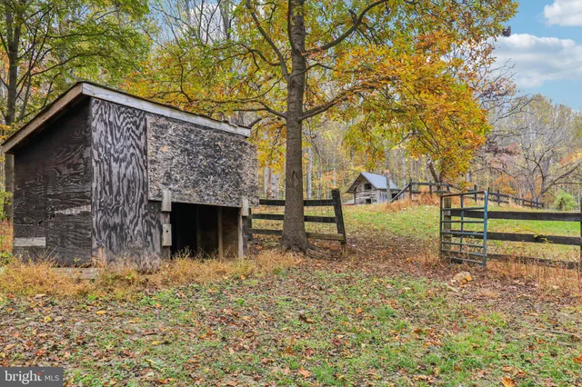 $765,000 | 9830 Wineberry Road, Marshall, VA 20115