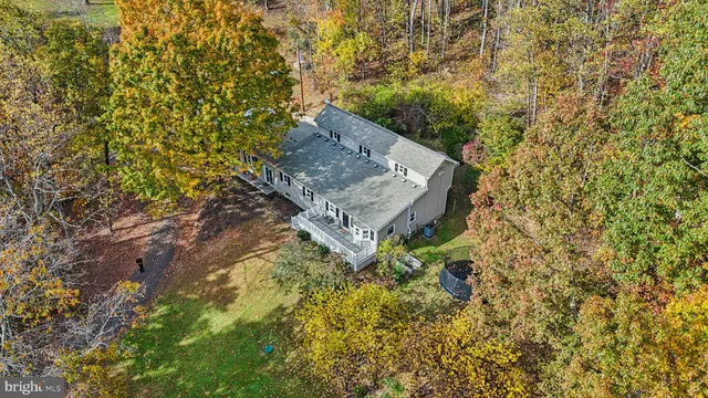 $765,000 | 9830 Wineberry Road, Marshall, VA 20115