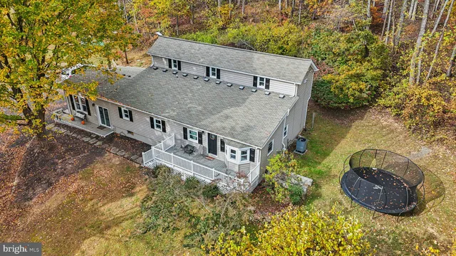$765,000 | 9830 Wineberry Road, Marshall, VA 20115