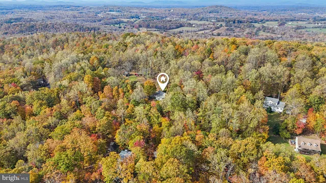 $765,000 | 9830 Wineberry Road, Marshall, VA 20115