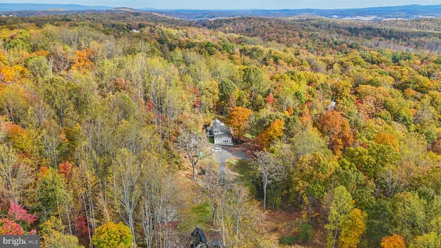 $765,000 | 9830 Wineberry Road, Marshall, VA 20115