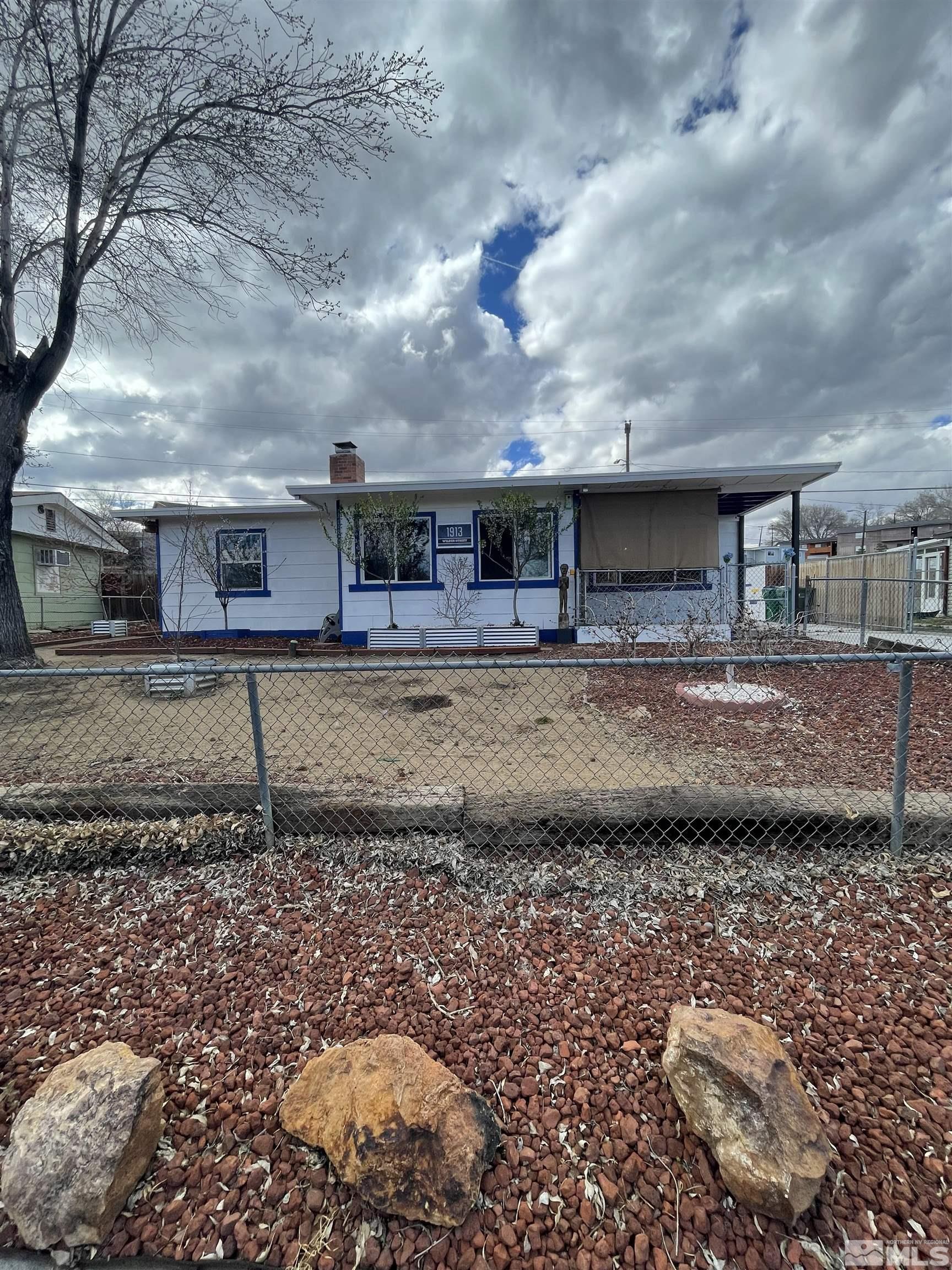1913 Wilder Street Reno, NV 89512 - Photo 3 of 23