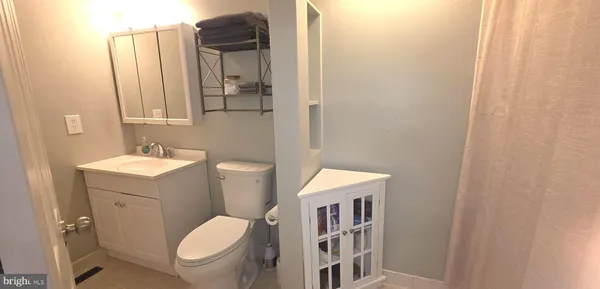 $380,000 | 8700 Scorton Harbour, Pasadena, MD 21122