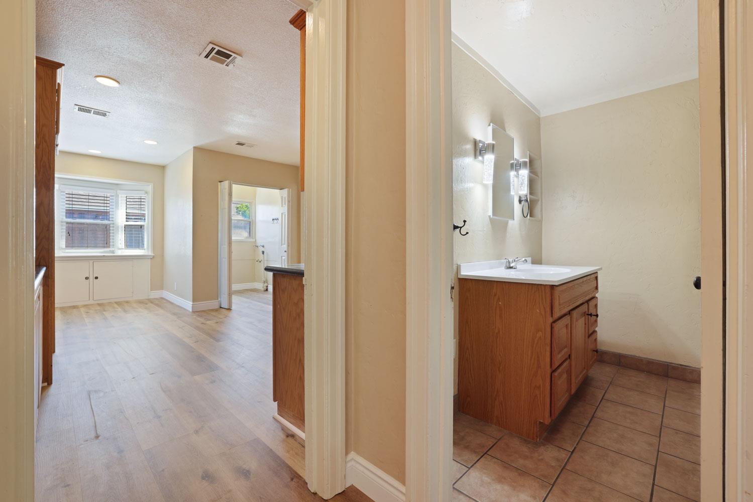 710 West Turner Road Lodi, CA 95240 - Photo 15 of 43 Gallery Image 15