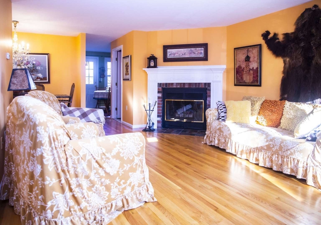 145 South Street, Unit 5 Walpole, MA 02081 - Photo 6 of 20