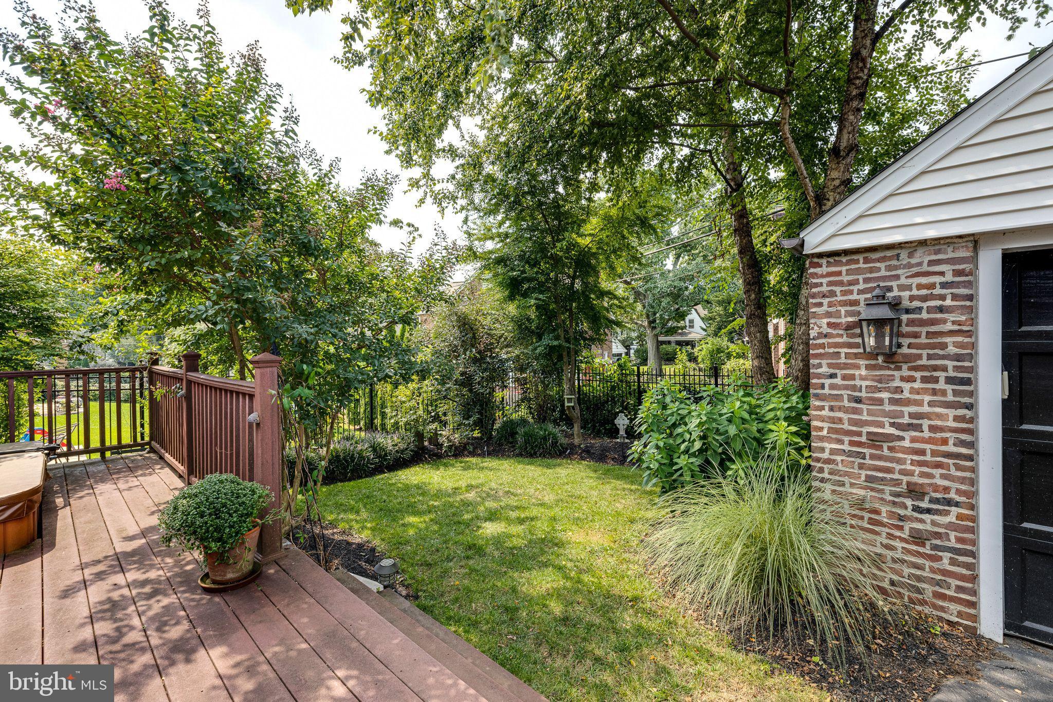 1509 Cliff Road Wynnewood, PA 19096 - Photo 25 of 28 Yard