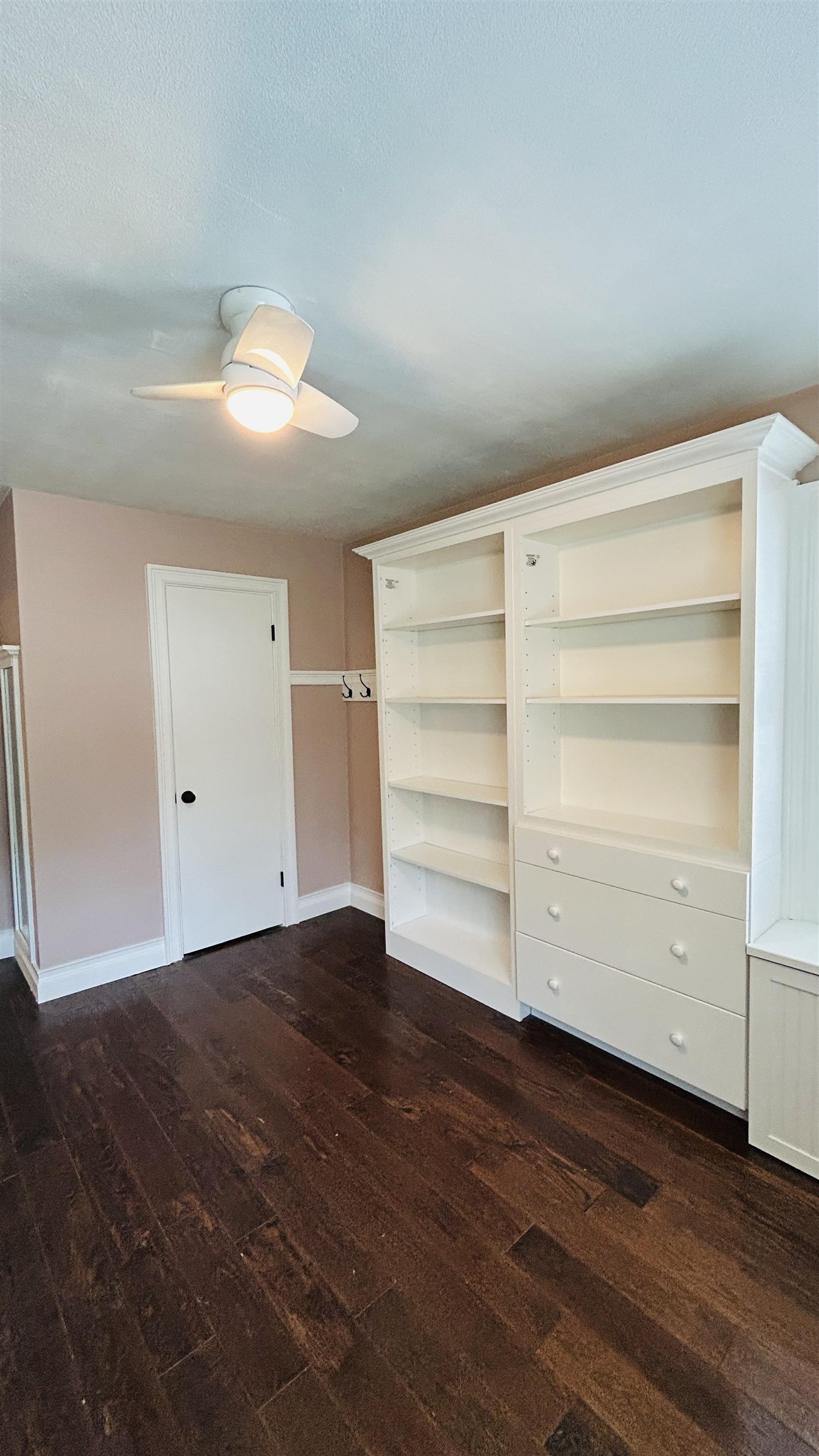 2924 Guilford Road Rockford, IL 61107 - Photo 19 of 46 Gallery Image 19