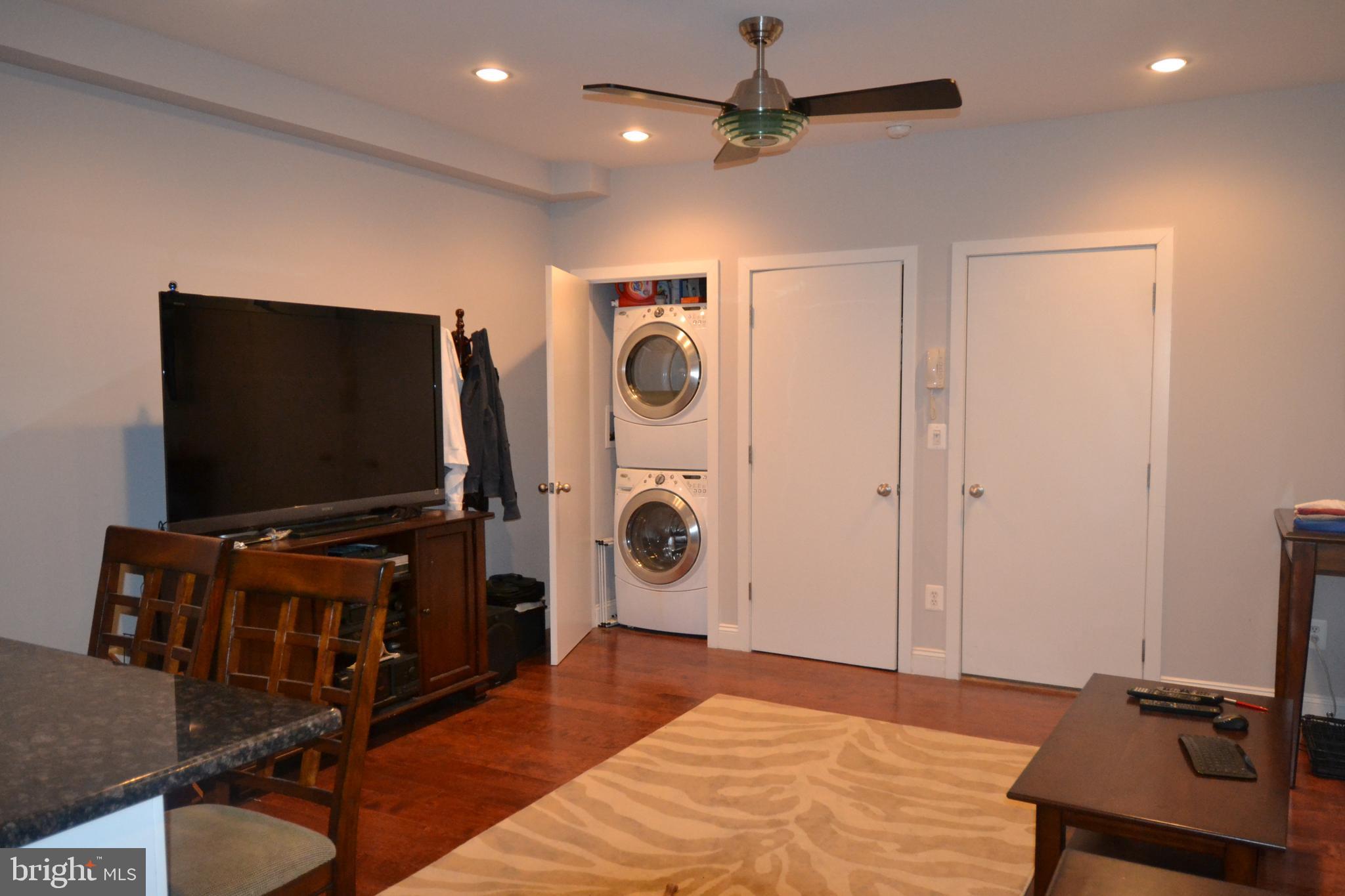 1819 Spruce Street, Unit 1R Philadelphia, PA 19103 - Photo 5 of 17