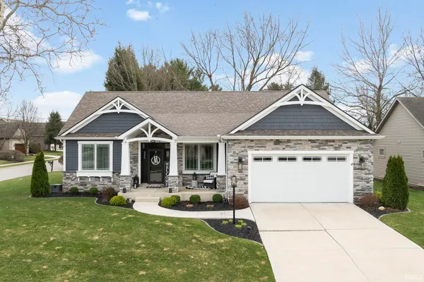 $499,900 | 6716 Blackthorn Harbor Drive, Unit 114, South Bend, IN 46628