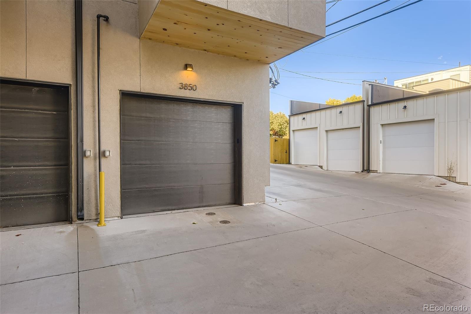 3850 West 13th Avenue Denver, CO 80204 - Photo 27 of 32 a view of backyard