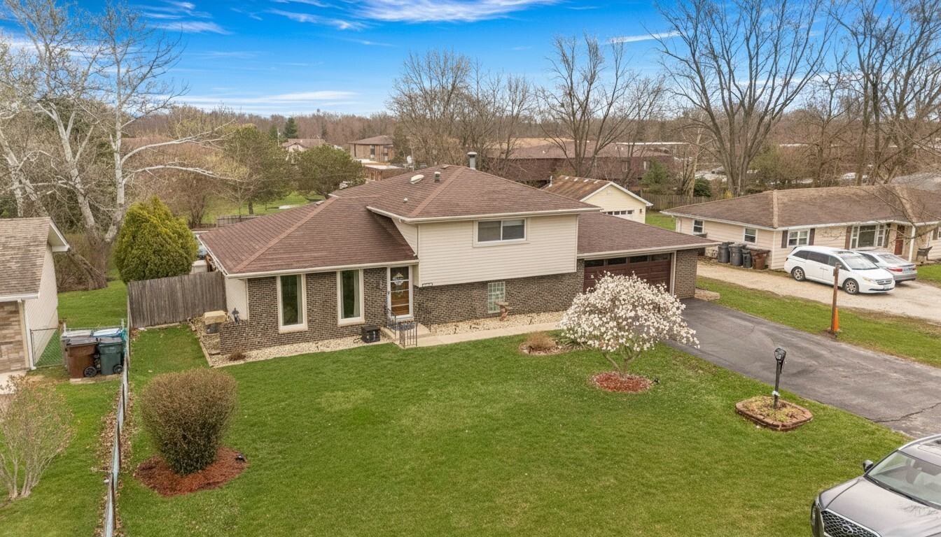 19727 Greenview Avenue Mokena, IL 60448 - Photo 1 of 16