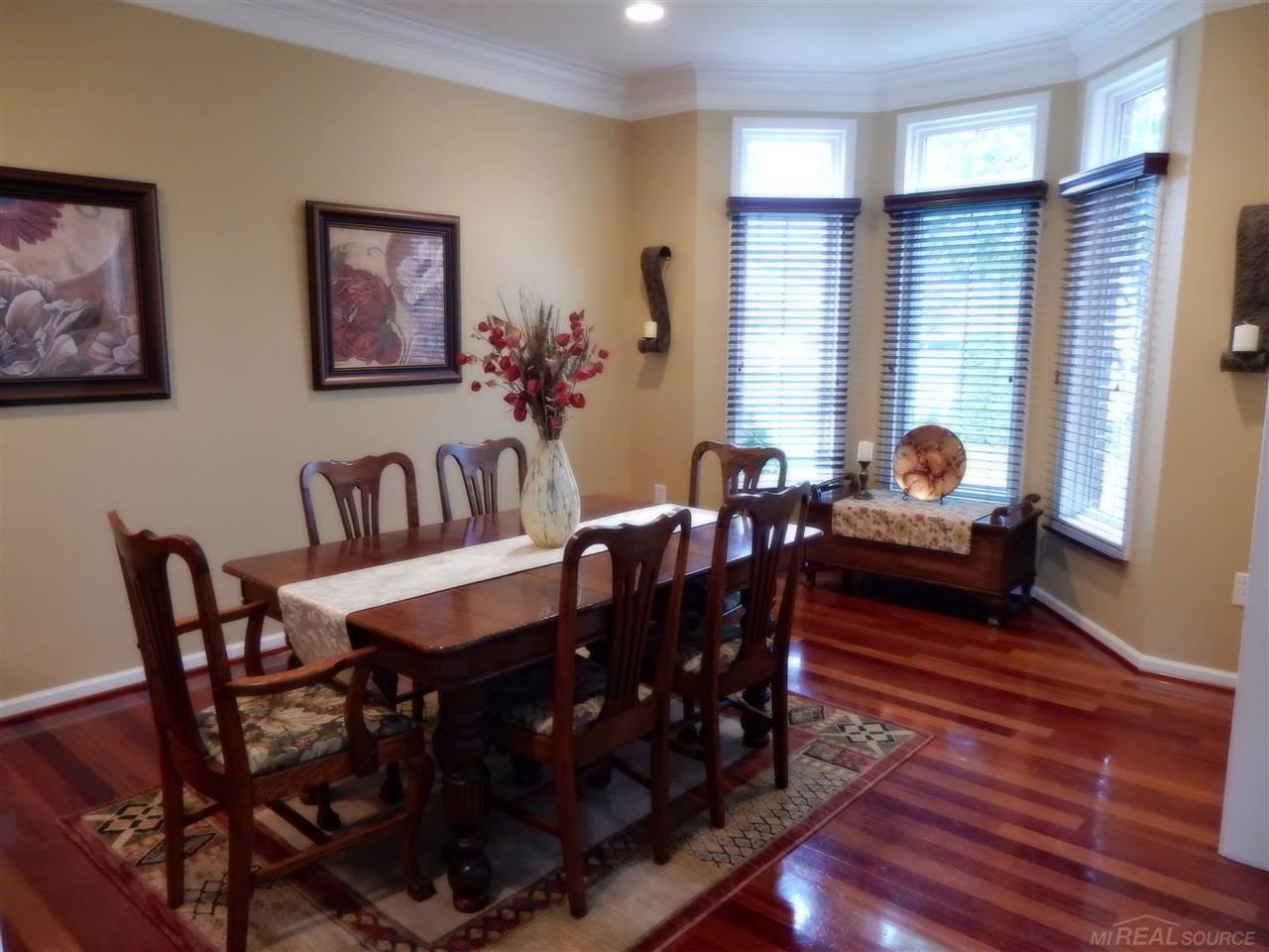 2007 Peterwood Rochester Hills, MI 48307 - Photo 15 of 40