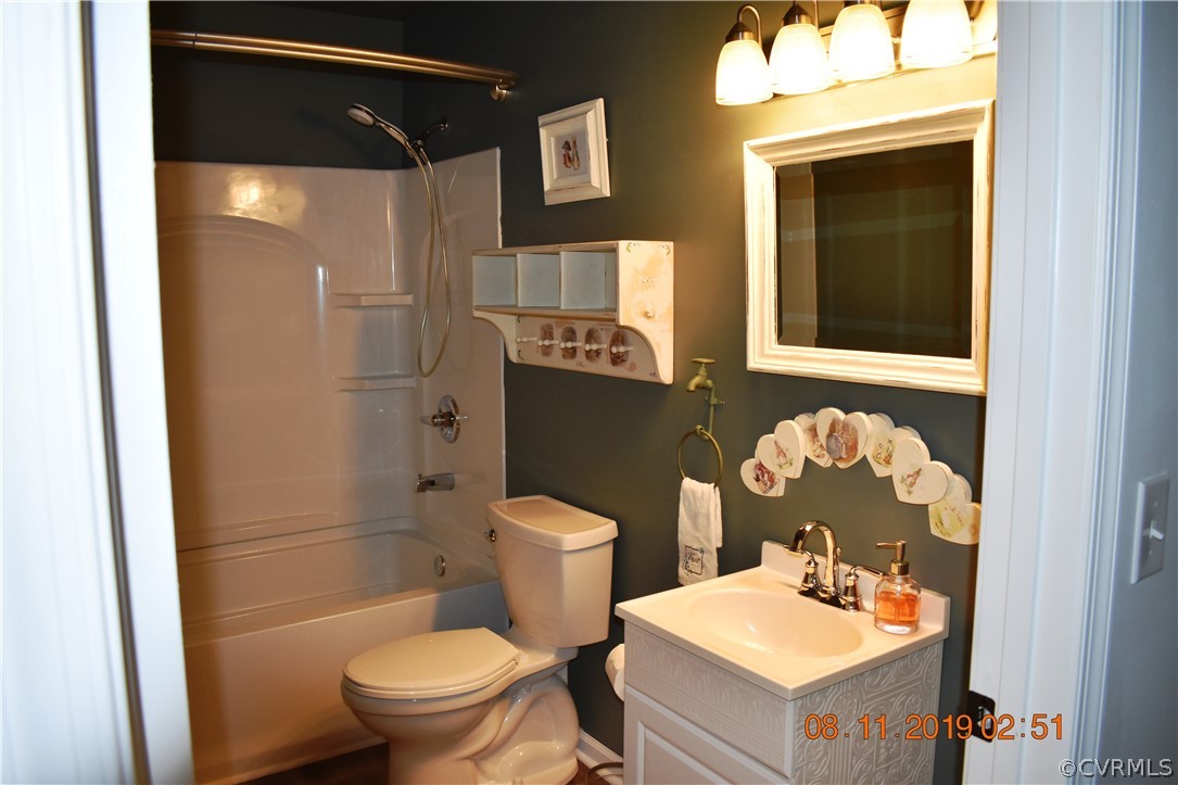 740 Robertsons Road Blackstone, VA 23824 - Photo 17 of 36 Gallery Image 17