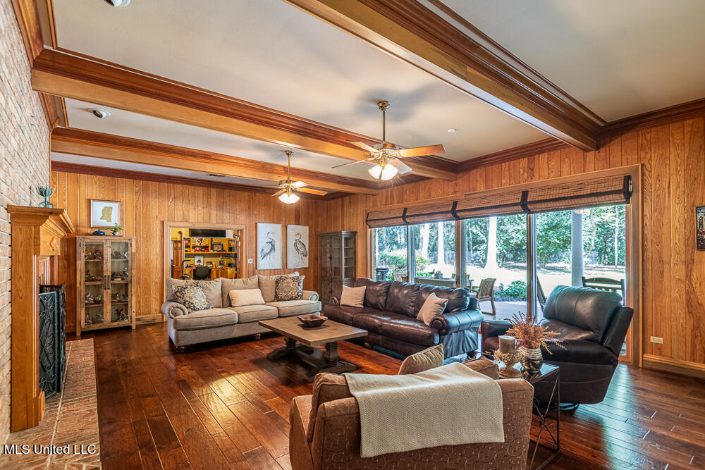 305 Creek Bend Road Natchez, MS 39120 - Photo 25 of 84 305CreekBend_LoRes-36