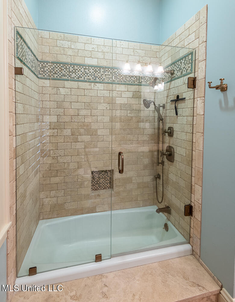 305 Creek Bend Road Natchez, MS 39120 - Photo 50 of 84 305CreekBend_LoRes-63