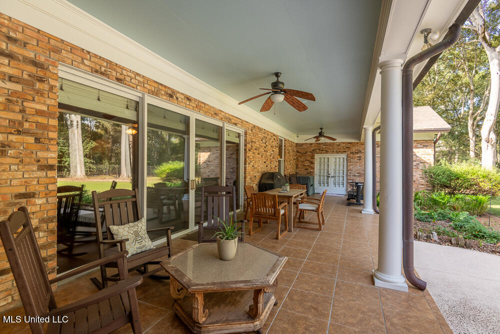 305 Creek Bend Road Natchez, MS 39120 - Photo 63 of 84 305CreekBend_LoRes-72