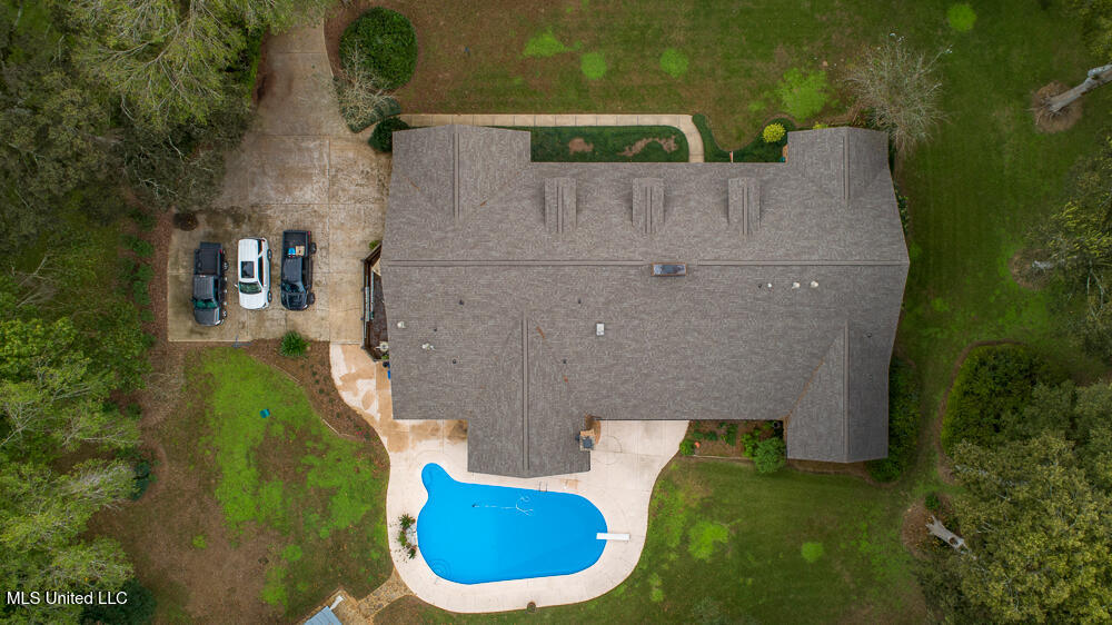 305 Creek Bend Road Natchez, MS 39120 - Photo 84 of 84 305CreekBend_Pool-retakes_LoRes-10