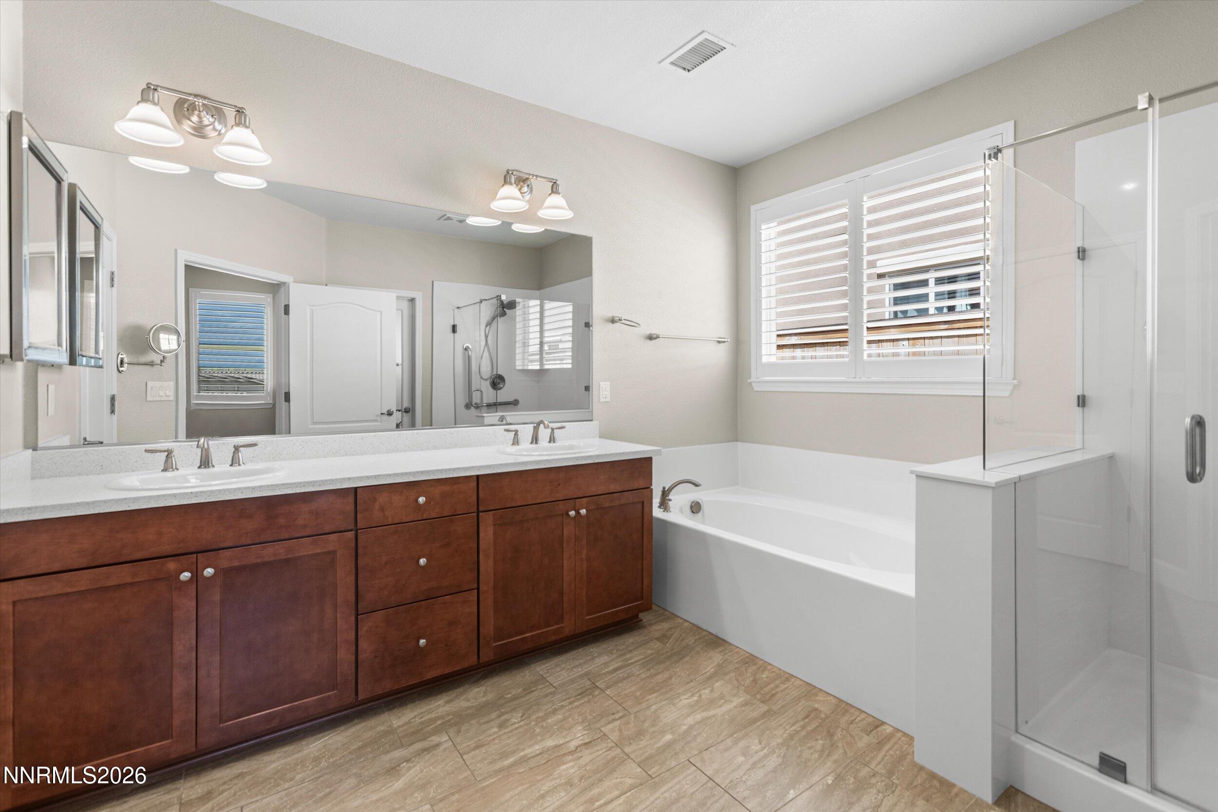 8950 Sydmesa Drive Reno, NV 89523 - Photo 16 of 38 Primary Bathroom