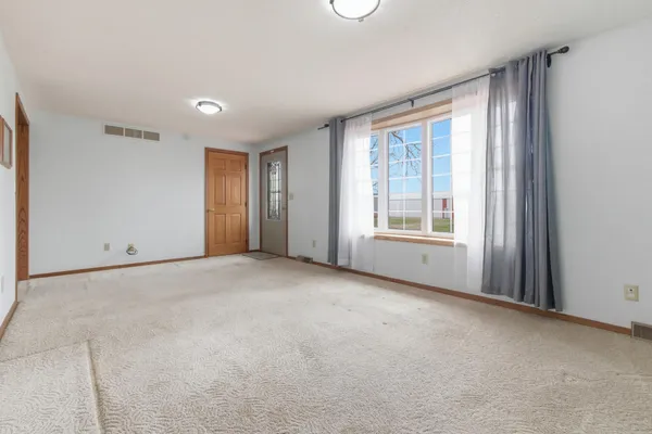 $359,900 | 2180 460th Street, Hanley Falls, MN 56245