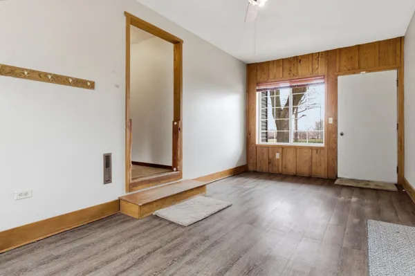 $359,900 | 2180 460th Street, Hanley Falls, MN 56245