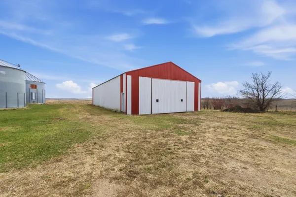 $359,900 | 2180 460th Street, Hanley Falls, MN 56245