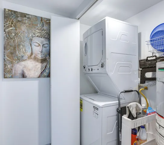 $4,500 | 2274 North Indian Canyon Drive, Unit C, Palm Springs, CA 92262