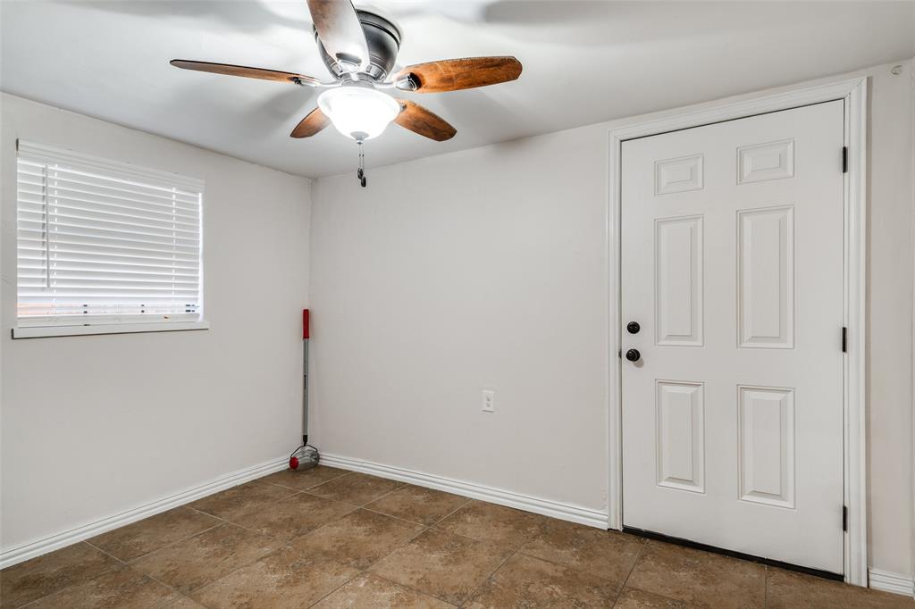 616 Wayne Street Dallas, TX 75223 - Photo 21 of 25