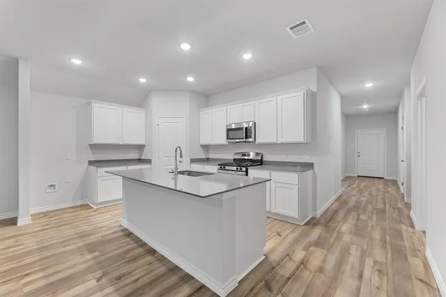 $299,990 | 3855 Rose Hl Court, Denison, TX 75020