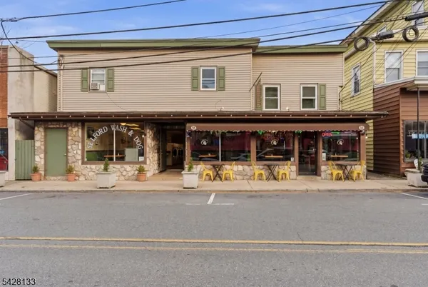 $1,850 | 58 Bridge Street, Milford, NJ 08848