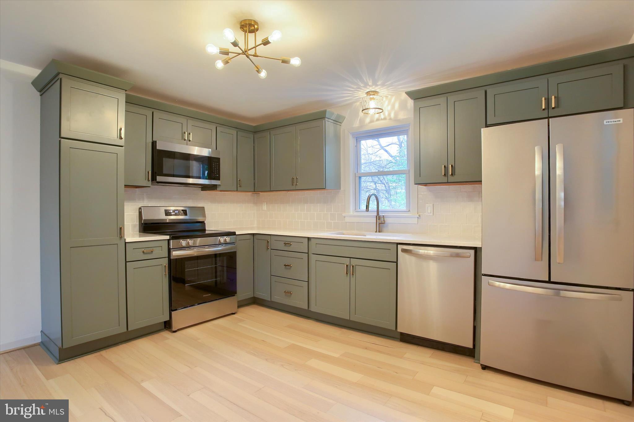 2400 Linglestown Road Harrisburg, PA 17110 - Photo 4 of 35