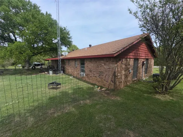 $200,000 | 12745 Farm To Market Road 274, Ravenna, TX 75476